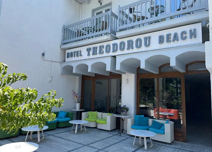 特奧多海灘公寓酒店